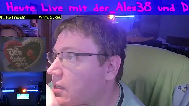 Snapshot of der_alex38 chatting on 4, 3, 2025 der alex38 online show from 4, 3, 2025