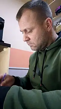 Snapshot of Crek666 chatting on 21, 12, 2024 Crek666 online show from 21, 12, 2024