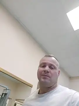 Snapshot of Crek666 chatting on 15, 2, 2026 Crek666 online show from 15, 2, 2026