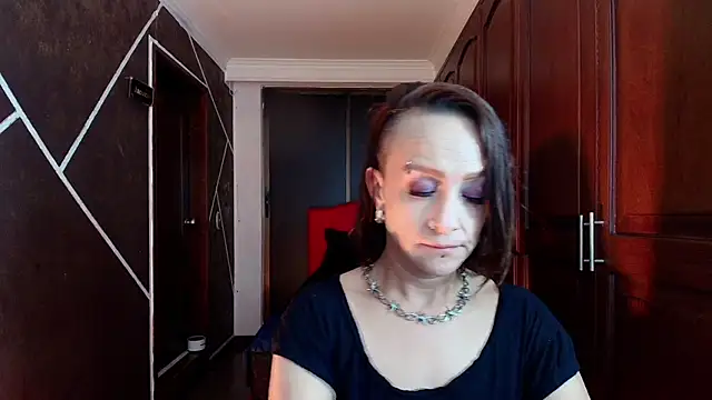 NatashaMason  online show from 4, 2, 2025