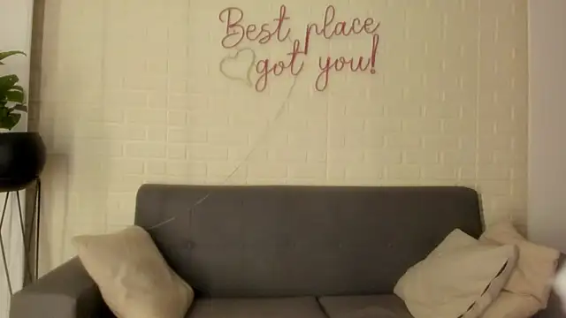 karina gomez 18 online show from 9, 2, 2026