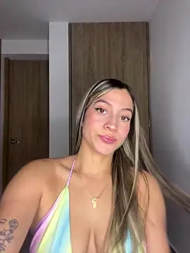 Snapshot of Issabela_G1 chatting on 21, 1, 2025 Issabela G1 online show from 21, 1, 2025