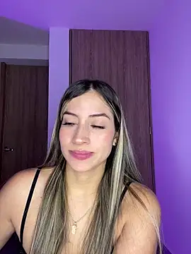 Snapshot of Issabela_G1 chatting on 23, 2, 2025 Issabela G1 online show from 23, 2, 2025