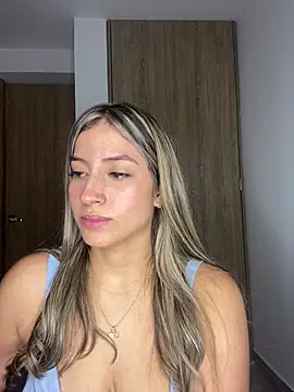 Snapshot of Issabela_G1 chatting on 25, 2, 2025 Issabela G1 online show from 25, 2, 2025