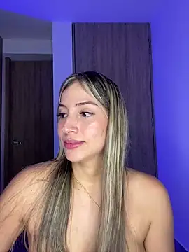 Snapshot of Issabela_G1 chatting on 27, 2, 2025 Issabela G1 online show from 27, 2, 2025