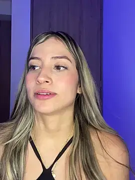 Snapshot of Issabela_G1 chatting on 6, 3, 2025 Issabela G1 online show from 6, 3, 2025