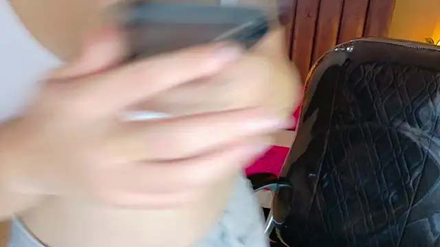 Charlotte Olsen  online show from 2, 3, 2026