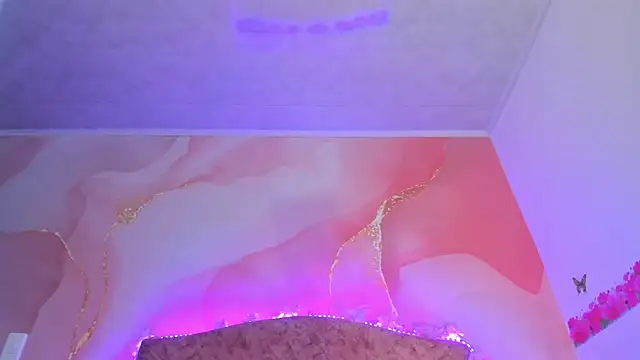 Bella  sweet online show from 18, 1, 2025