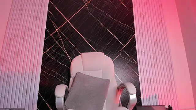 amber  blair online show from 23, 1, 2025