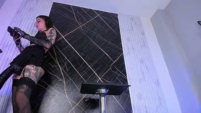 amber  blair online show from 16, 3, 2025