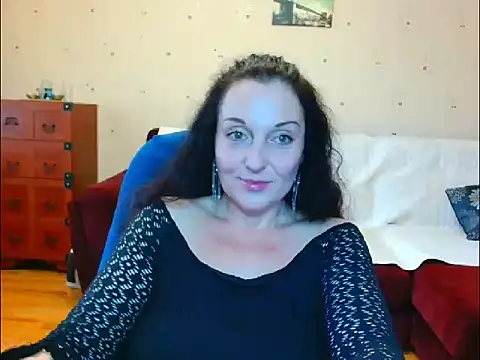 Alice3694 online show from 2, 4, 2026