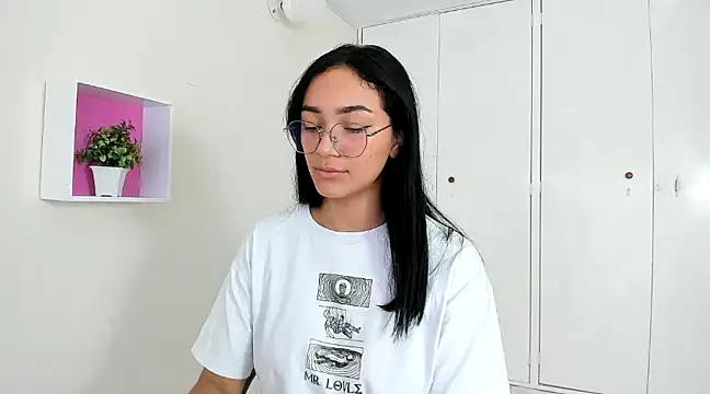 ASIAM BRUNET online show from 11, 1, 2025