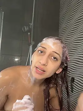 julialupato1606 online show from 11, 3, 2026