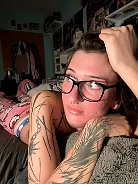 Snapshot of SonjaPrivat69_ chatting on 26, 9, 2025 SonjaPrivat69 online show from 26, 9, 2025