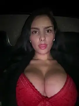 Maddy Rouse  online show from 29, 1, 2025