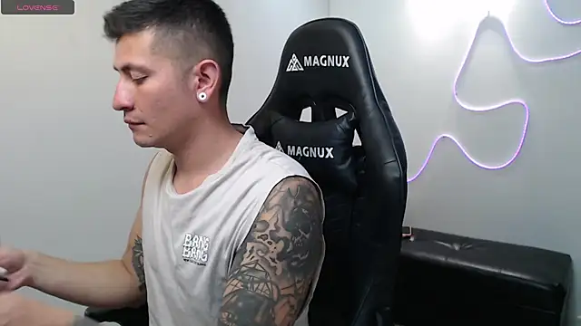 Snapshot of team_dinamite69 chatting on 11, 3, 2025 team dinamite69 online show from 11, 3, 2025