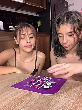 Katee Jones online show from 24, 1, 2025