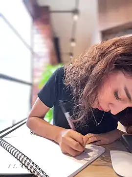 Katee Jones online show from 11, 2, 2025