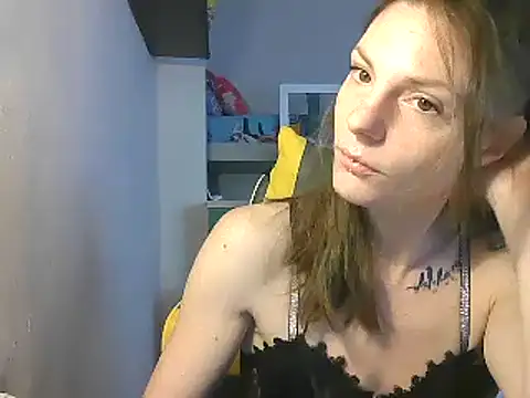 Snapshot of Feli_blue chatting on 12, 12, 2024 Feli blue online show from 12, 12, 2024