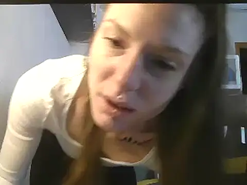 Snapshot of Feli_blue chatting on 17, 12, 2024 Feli blue online show from 17, 12, 2024