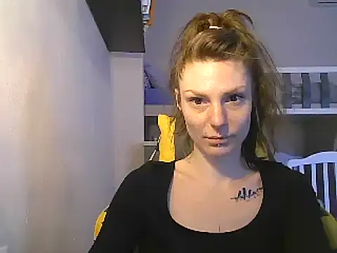 Snapshot of Feli_blue chatting on 30, 1, 2025 Feli blue online show from 30, 1, 2025