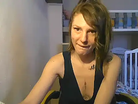 Snapshot of Feli_blue chatting on 11, 2, 2025 Feli blue online show from 11, 2, 2025