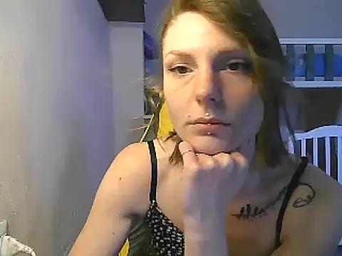 Snapshot of Feli_blue chatting on 17, 2, 2025 Feli blue online show from 17, 2, 2025