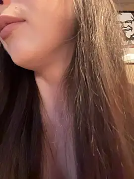 Holly Play online show from 23, 6, 2026