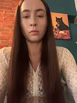 Holly Play online show from 29, 7, 2026