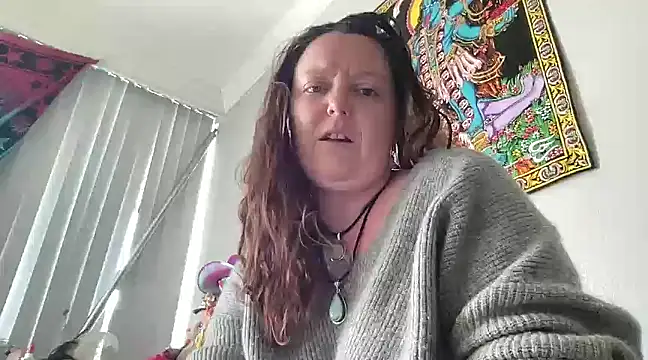 Lyrann89 online show from 25, 1, 2025