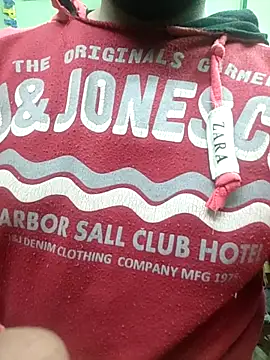 Snapshot of ShelfyOfferer chatting on 8, 3, 2025 ShelfyOfferer online show from 8, 3, 2025