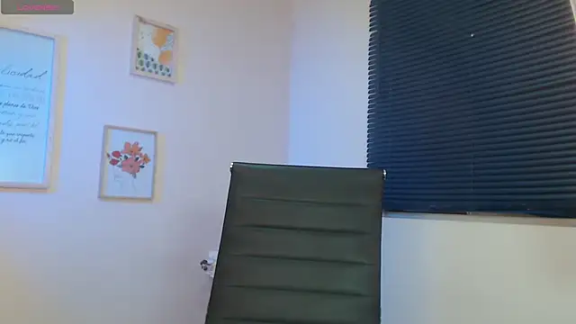 lucy diiaz online show from 10, 1, 2025