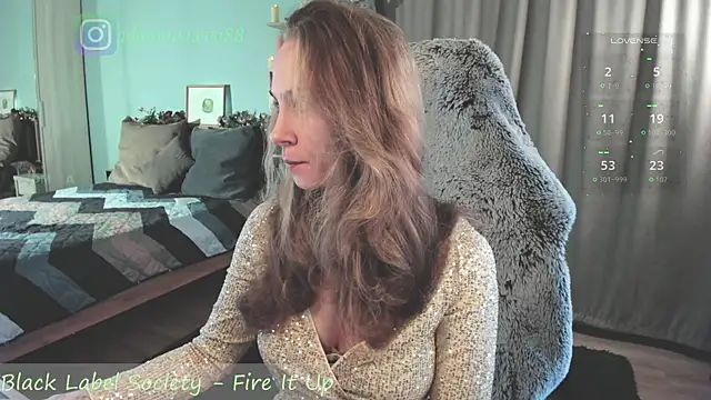 Snapshot of _Eva_Adama chatting on 14, 2, 2026 Eva Adama online show from 14, 2, 2026