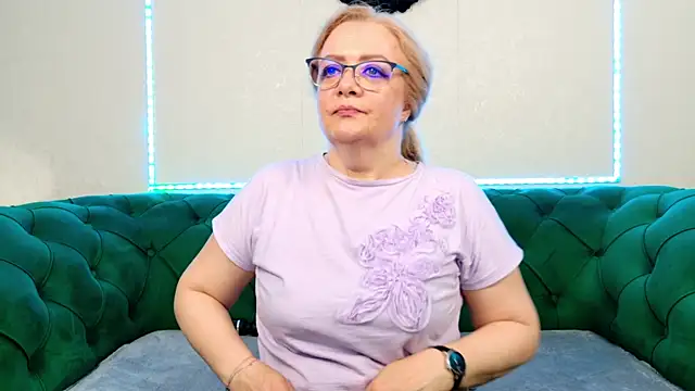 IvanaCharm online show from 25, 6, 2026
