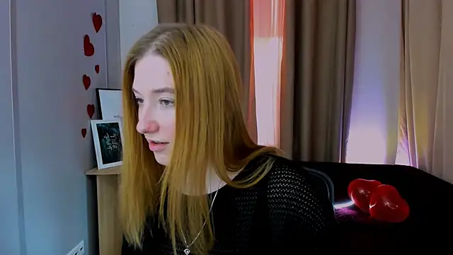 Snapshot of daisy_candy chatting on 26, 2, 2025 daisy candy online show from 26, 2, 2025