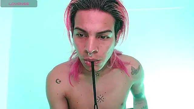 Jace Quinn online show from 3, 12, 2024