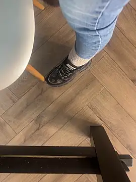 FeetVibe online show from 15, 10, 2025