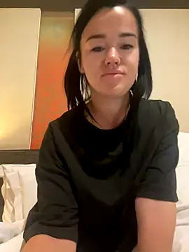 English-Chloe96 online show from 15, 11, 2025