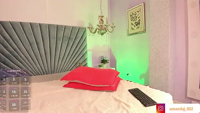 amandaaJones  online show from 11, 2, 2025