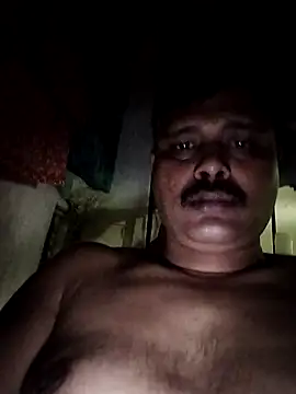 Snapshot of Vinay-kumar89 chatting on 21, 12, 2025 Vinay-kumar89 online show from 21, 12, 2025