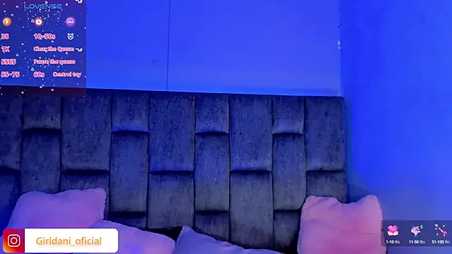 Snapshot of Liittle_foxxxy chatting on 19, 2, 2025 Liittle foxxxy online show from 19, 2, 2025