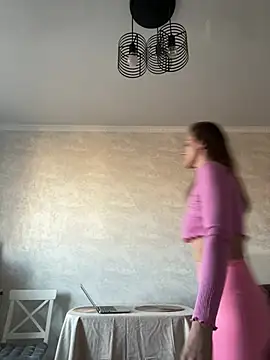 Snapshot of Miilania chatting on 31, 12, 2024 Miilania online show from 31, 12, 2024