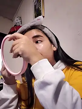 Emma  Williams online show from 13, 12, 2024