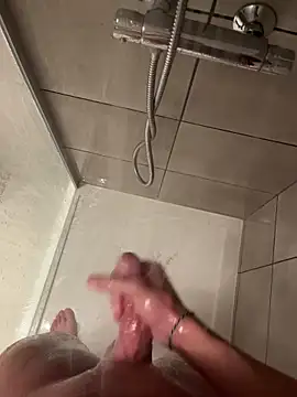 LucianoRixo1 online show from 19, 2, 2026