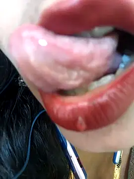 Snapshot of Lovely12streaming chatting on 1, 10, 2025 Lovely12streaming online show from 1, 10, 2025