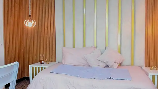 love mommy online show from 14, 3, 2025