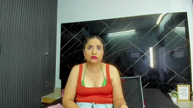 Yaya    11 online show from 27, 9, 2025