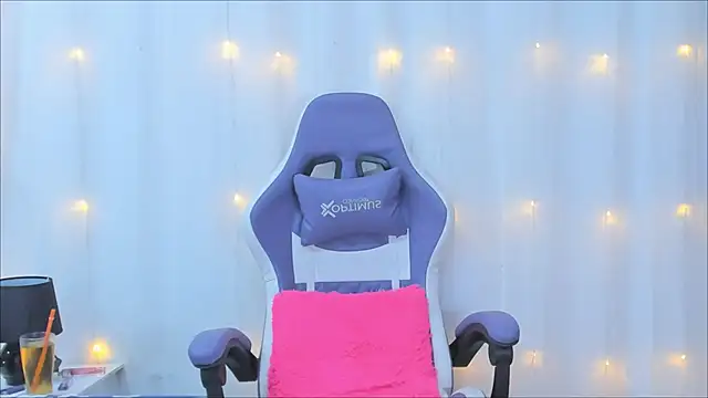 AnneGagner online show from 12, 2, 2025