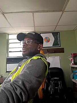 Txdarkmeat74 online show from 25, 2, 2026