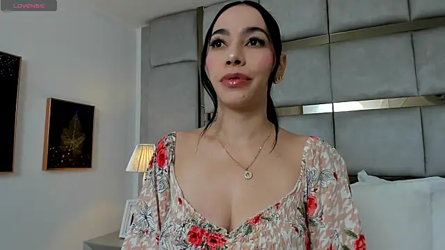 AmbarJensen online show from 24, 1, 2025